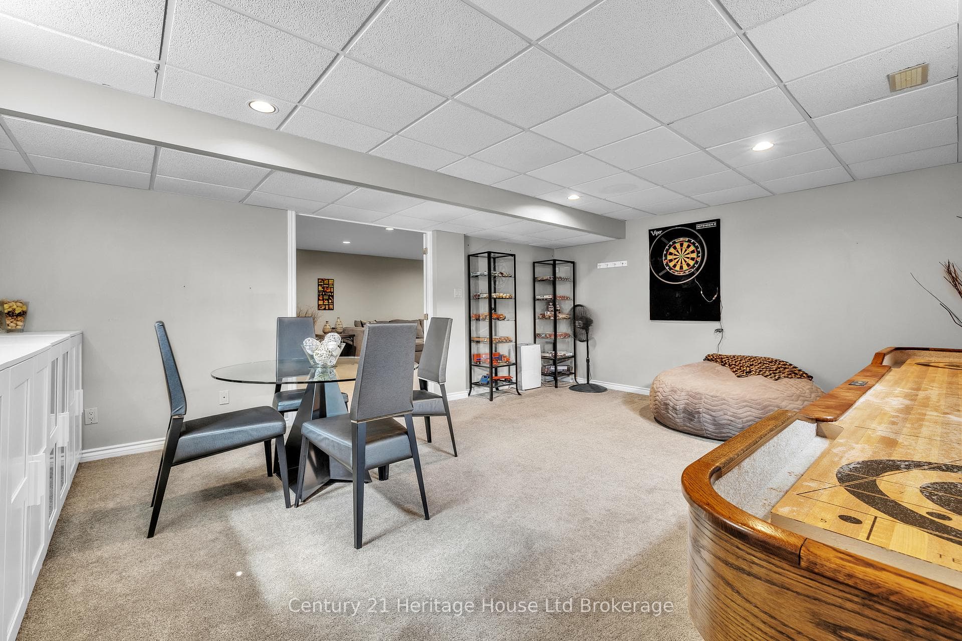 116 Baird Street photo 29