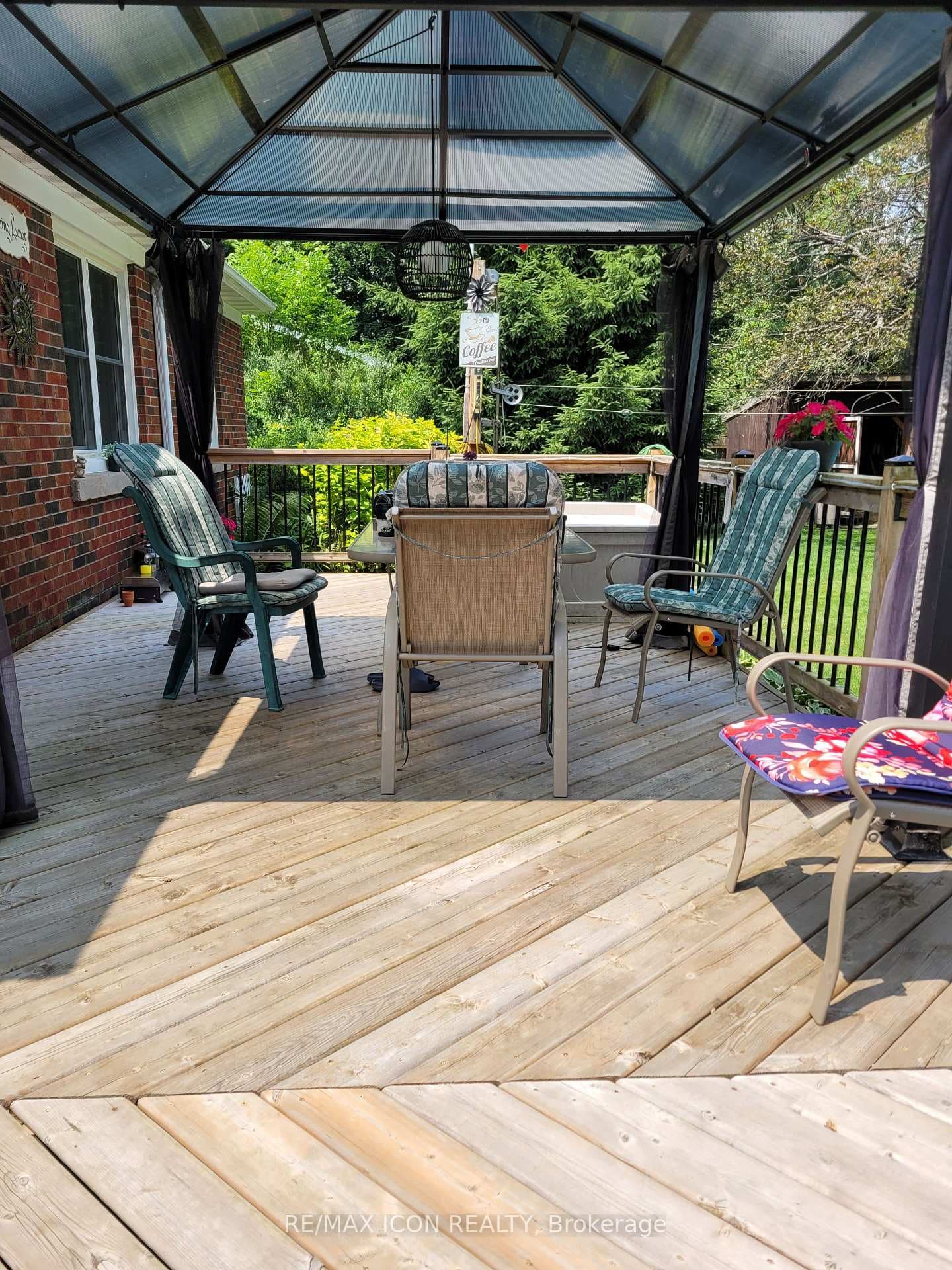1385 7th Avenue photo 18