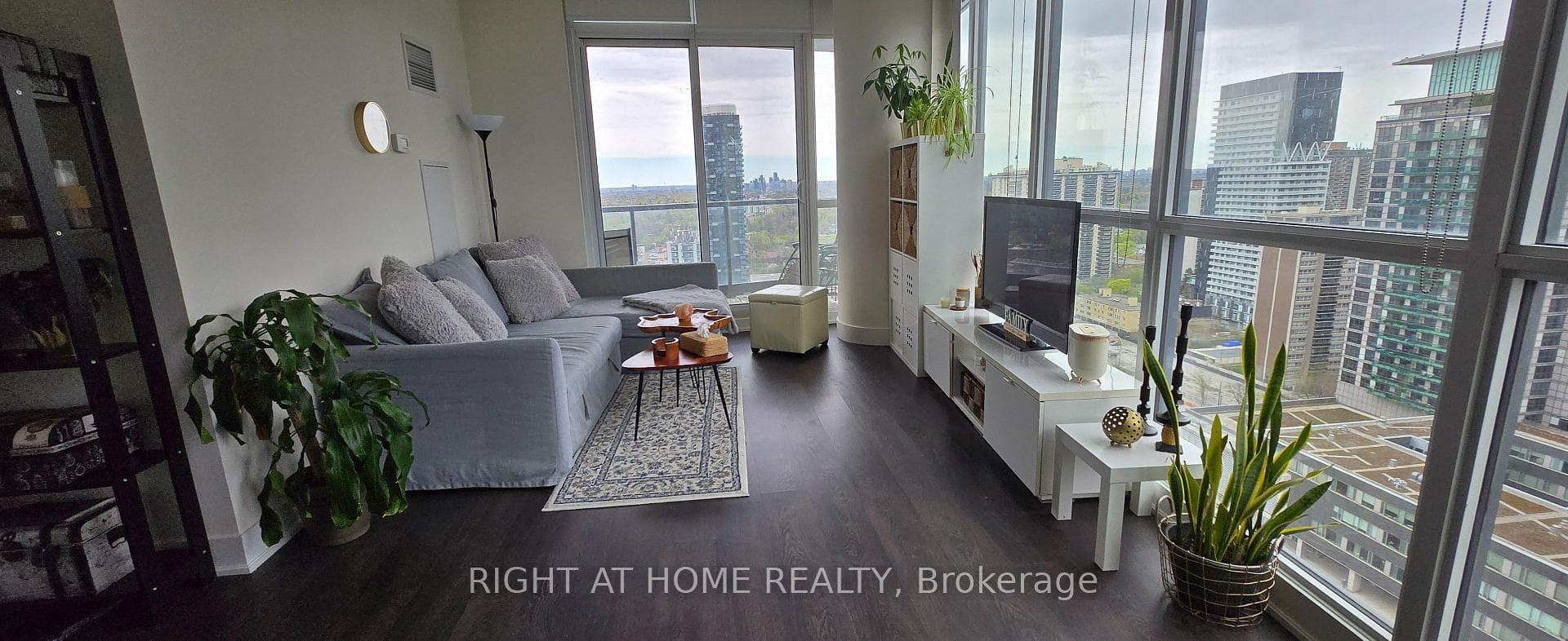 30 Roehampton Avenue Unit 2308 photo 33