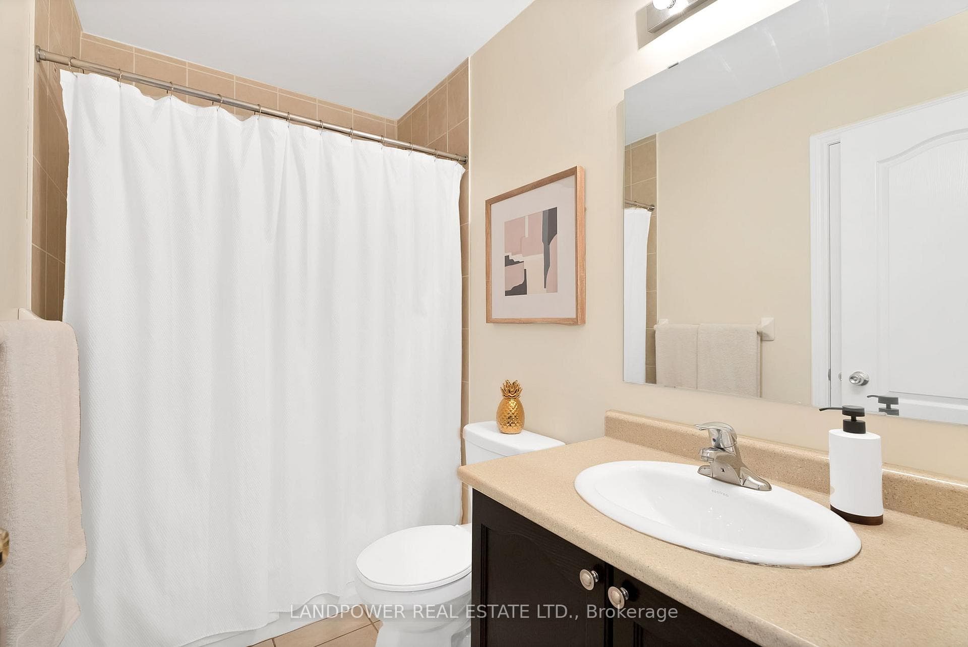 81 Anthony Roman Avenue photo 35