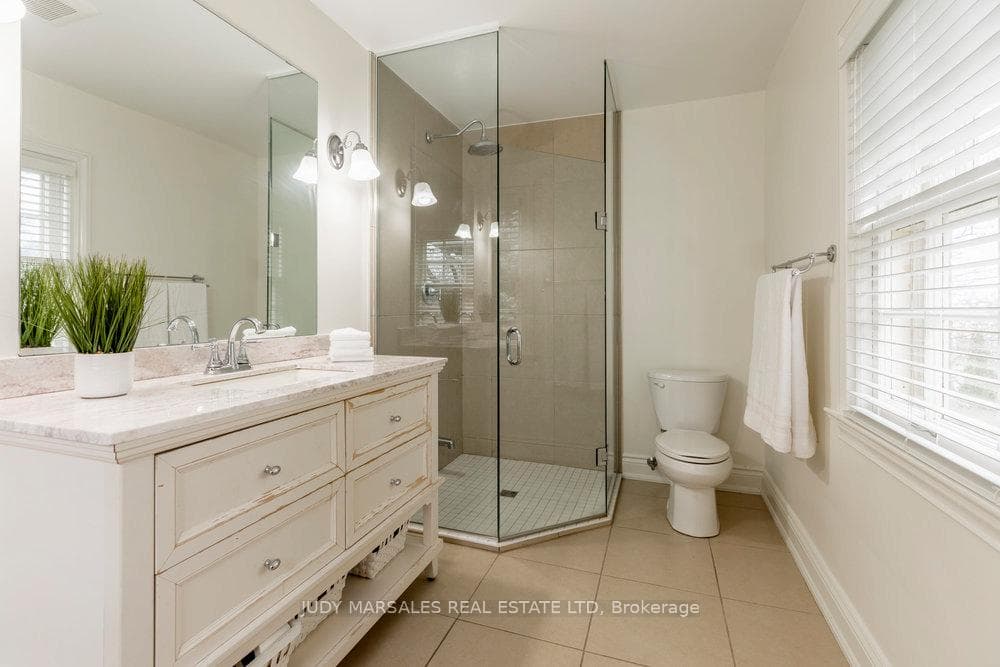 167 Aberdeen Avenue photo 23