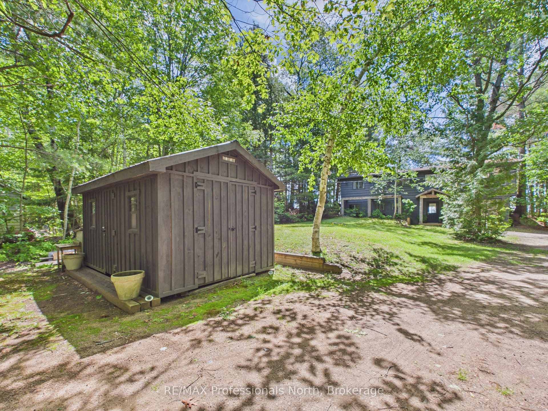 1398 Milne Road photo 31