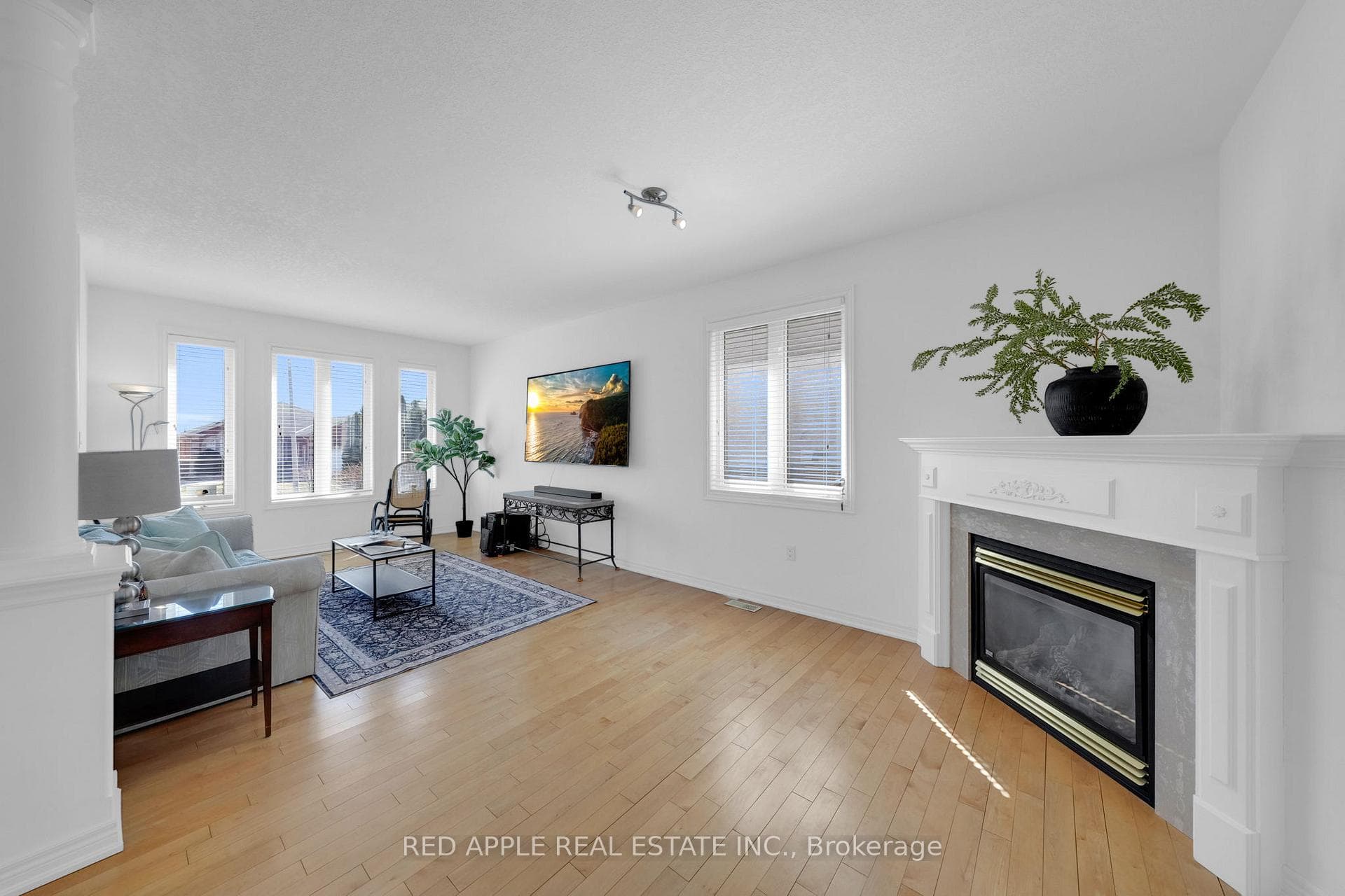 46 Bannerman Drive photo 5