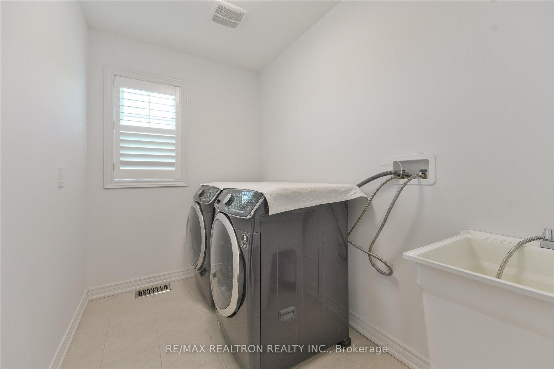 175 William Graham Drive photo 30