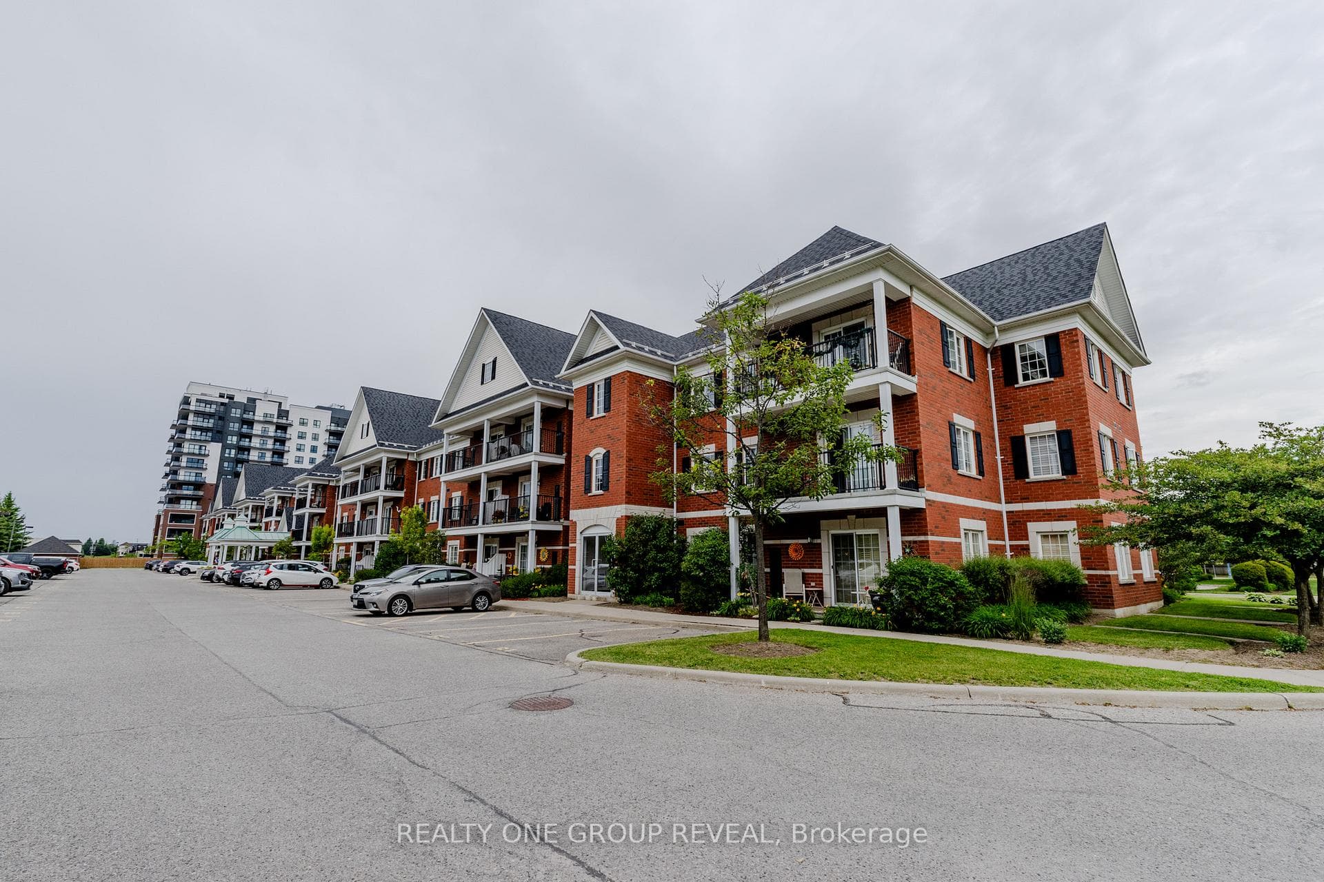 61 Clarington Boulevard Unit 212 photo 29