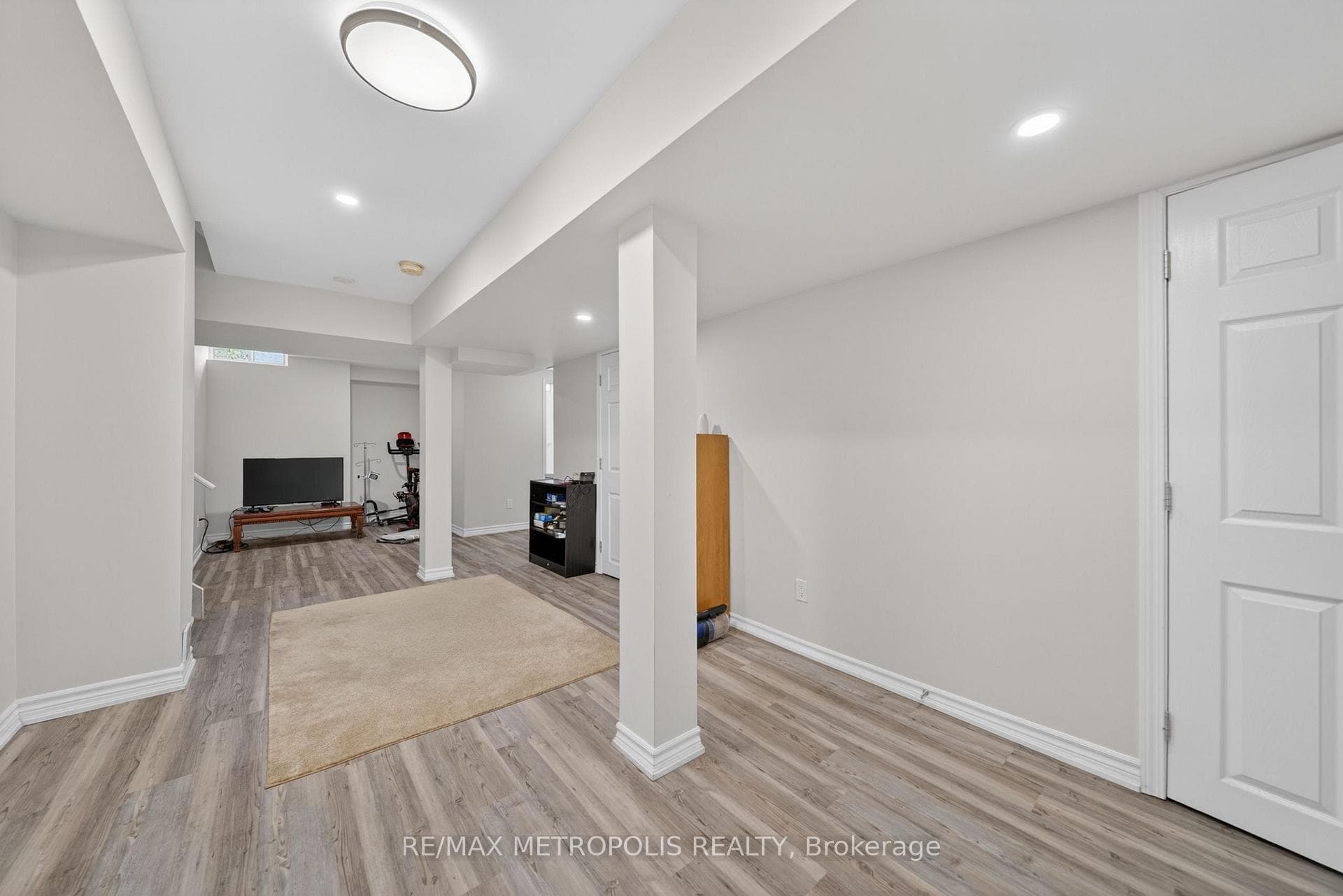 83 Greenhalf Drive photo 37