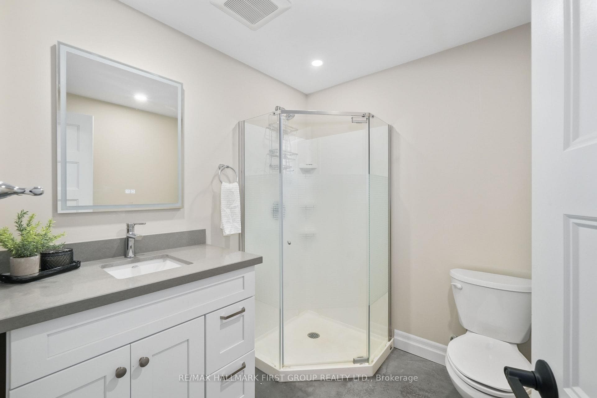 8805 Ball Road photo 35