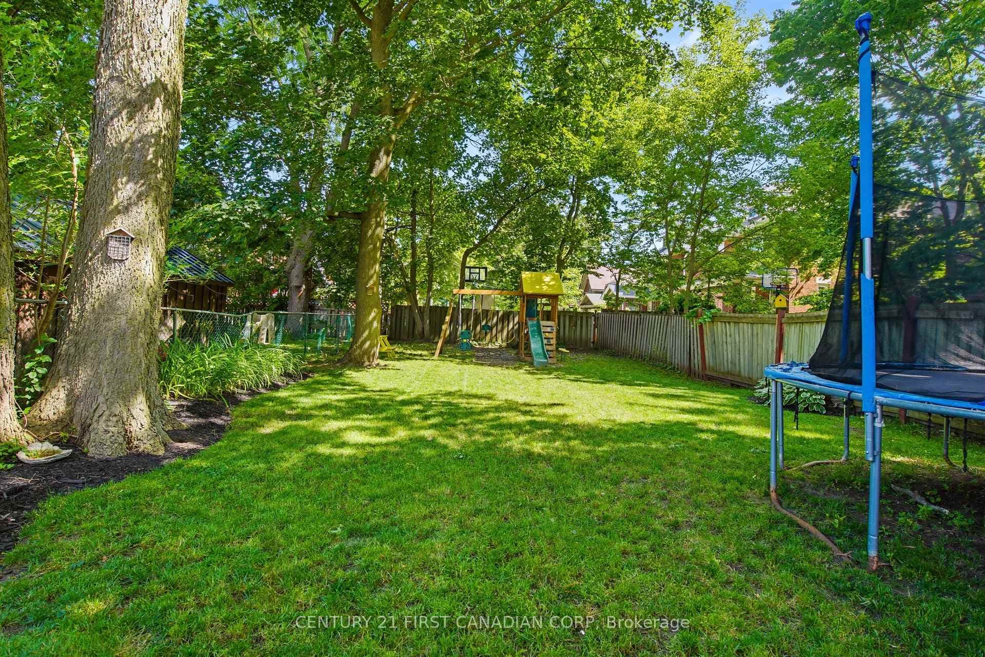 56 Euclid Avenue photo 40