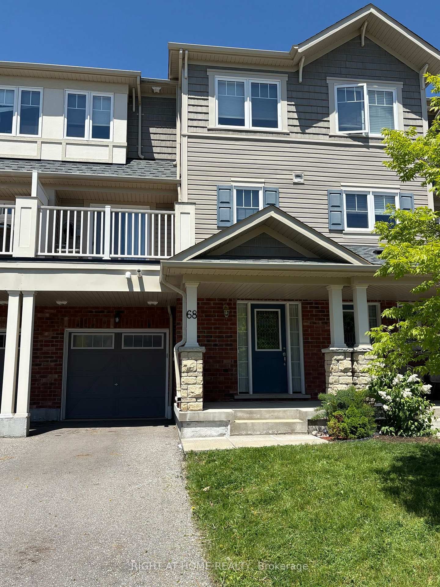 68 Nearco Crescent photo 2