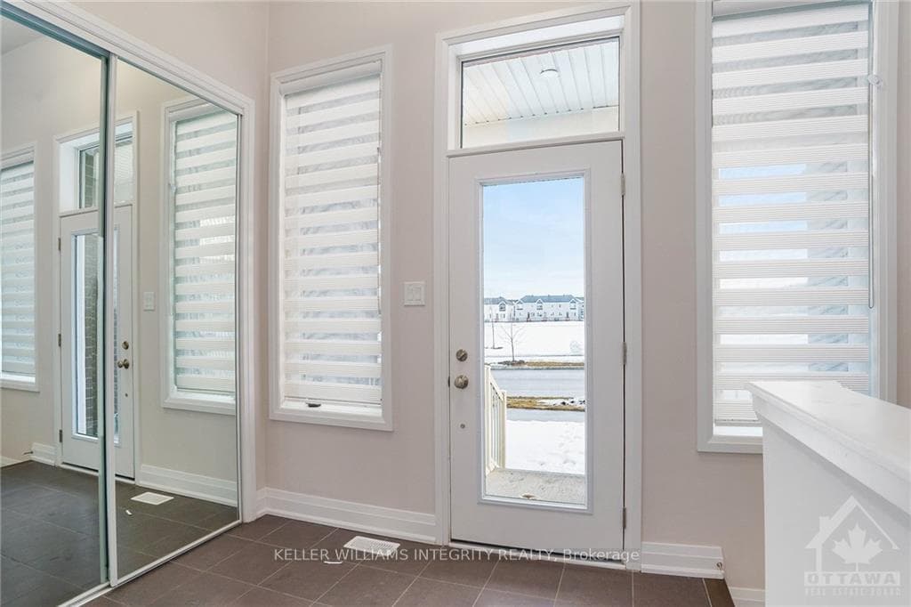 2060 ELEVATION Road photo 4