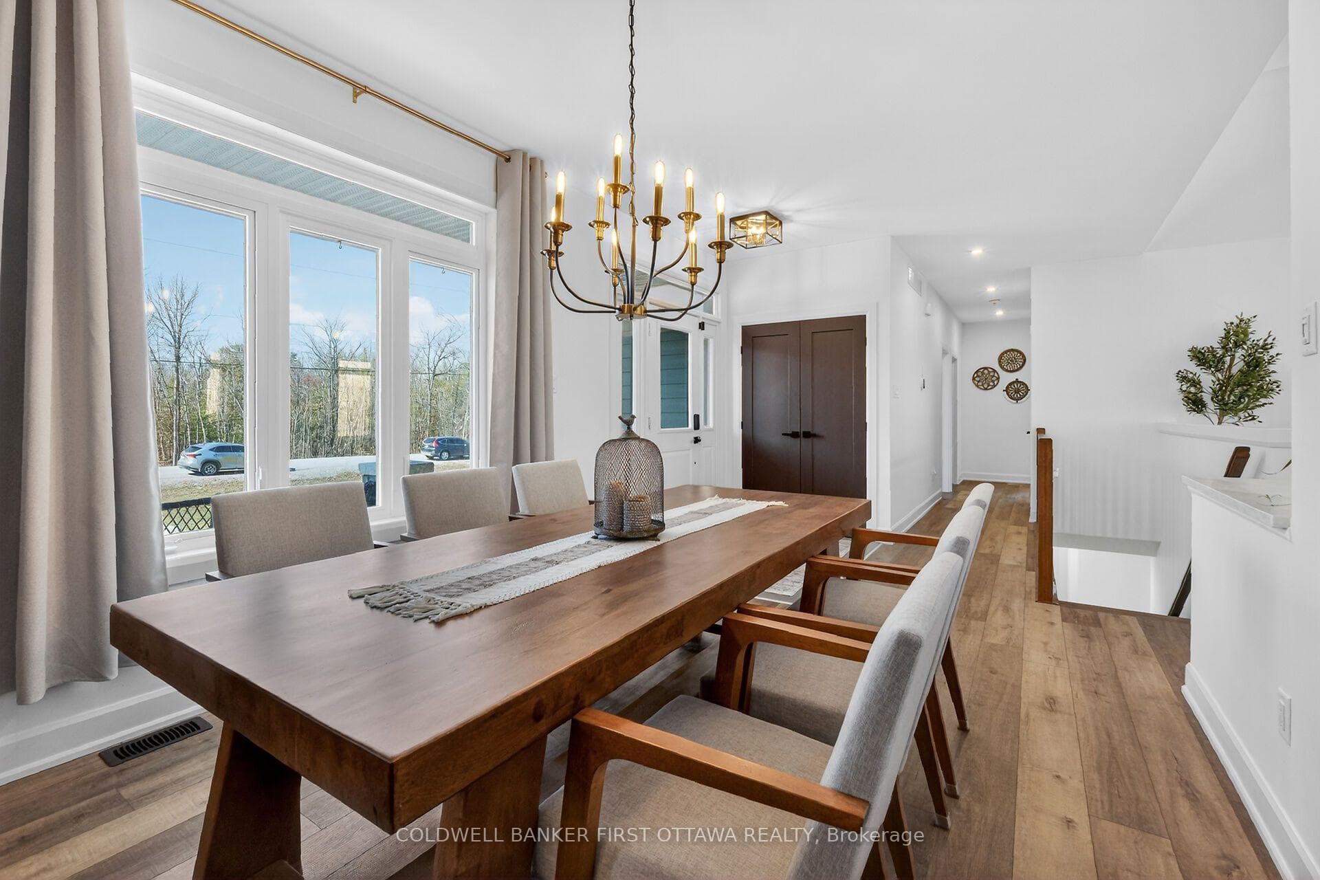 134 James Andrew Way photo 5