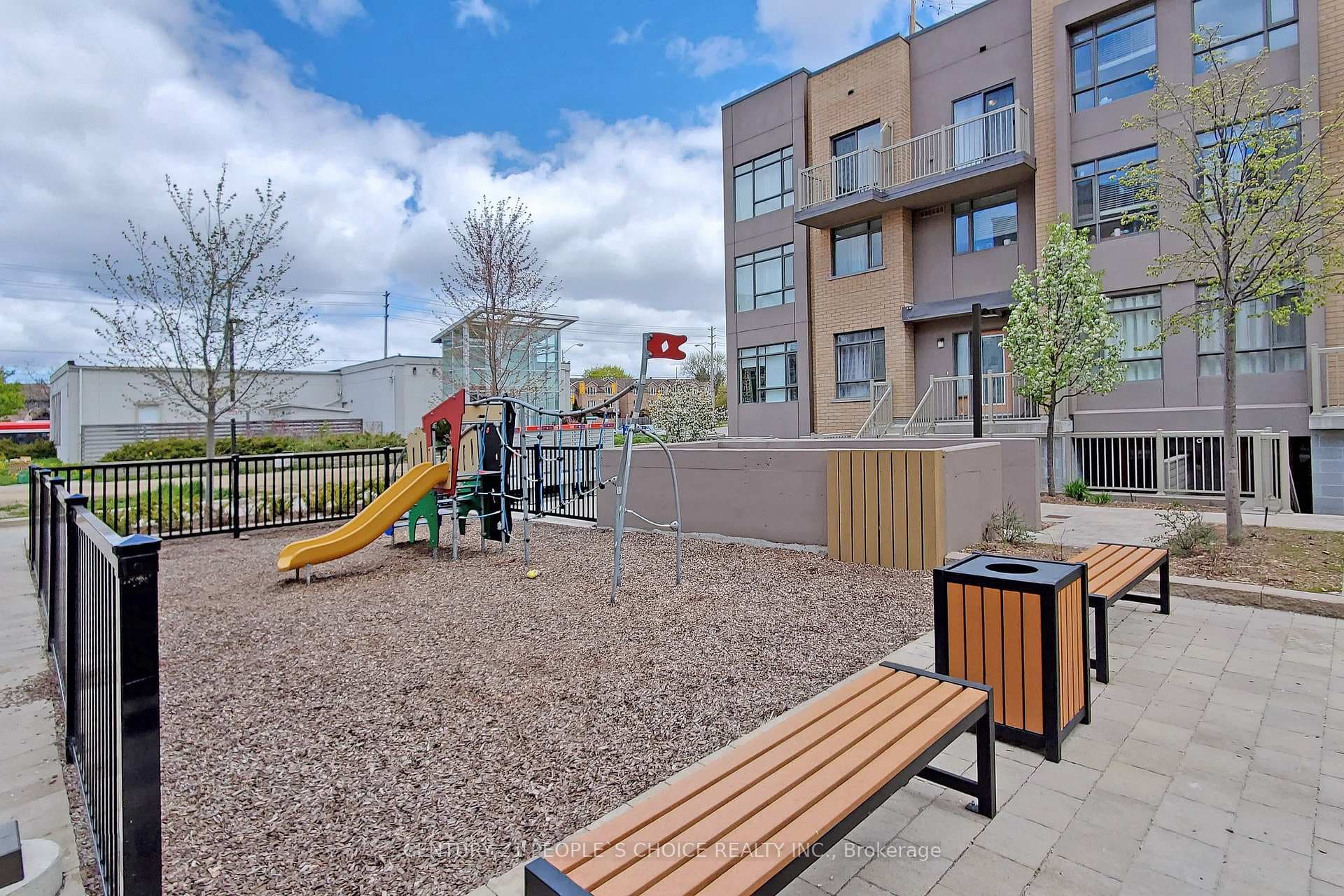90 Orchid Place Drive Unit 313 photo 6