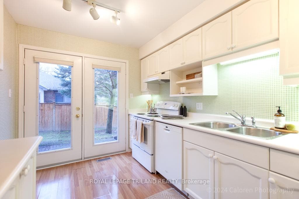 505 Proudfoot Lane Unit 6 photo 10