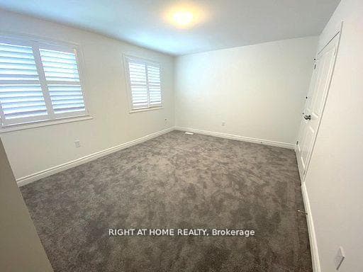 14 Millcreek Drive photo 8