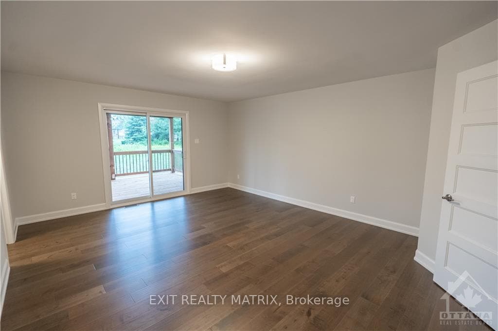 5 WHITETAIL Avenue photo 15