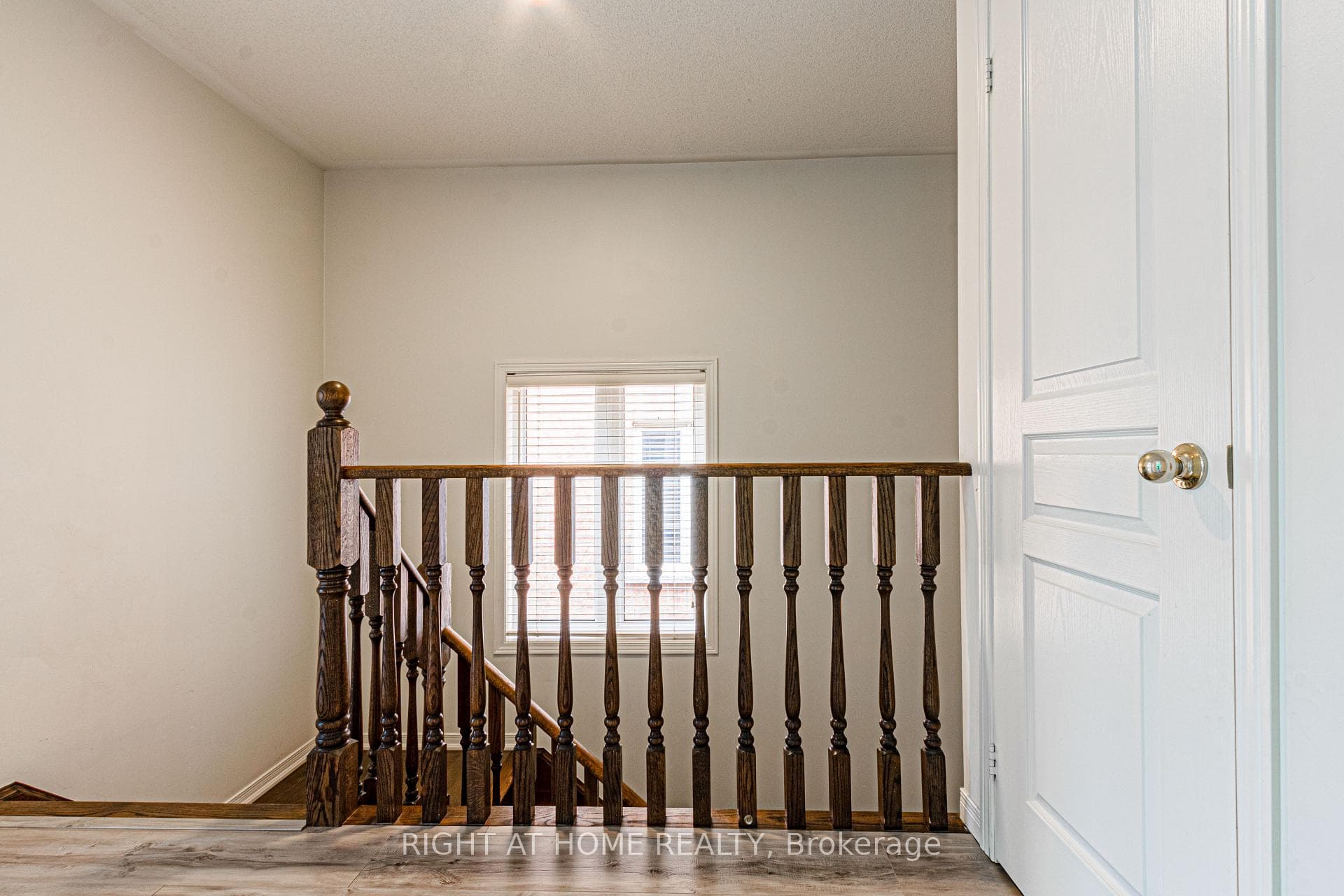 3062 Janice Drive photo 5