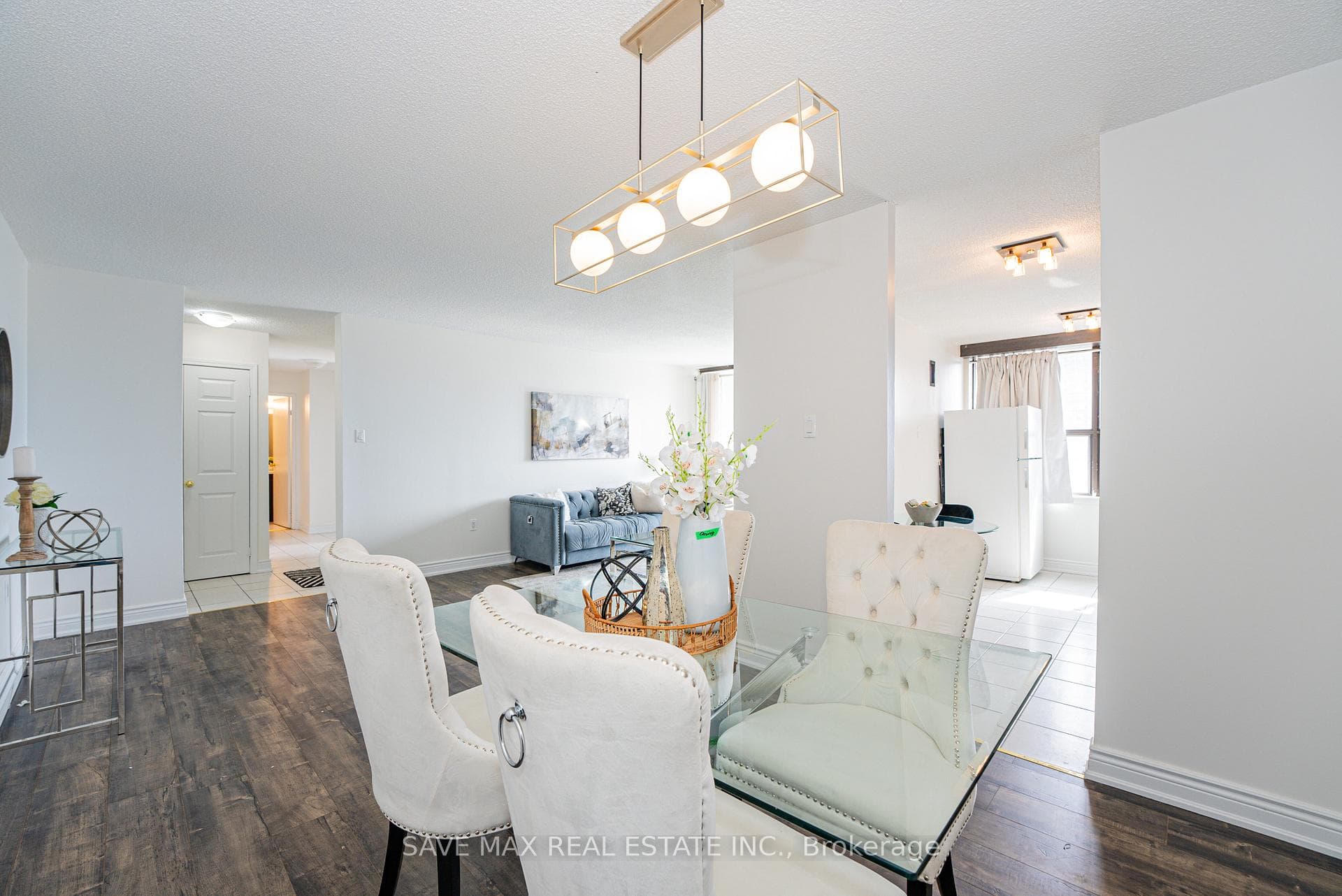 17 Knightsbridge Road Unit 904 photo 5
