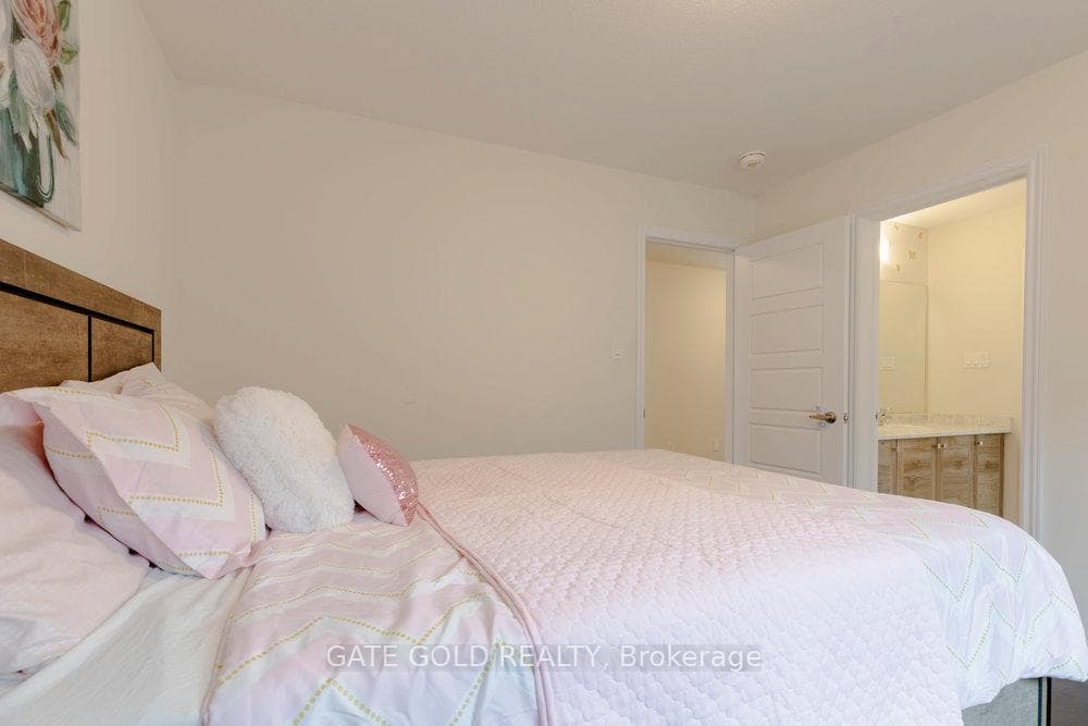 521 Barker Parkway photo 21