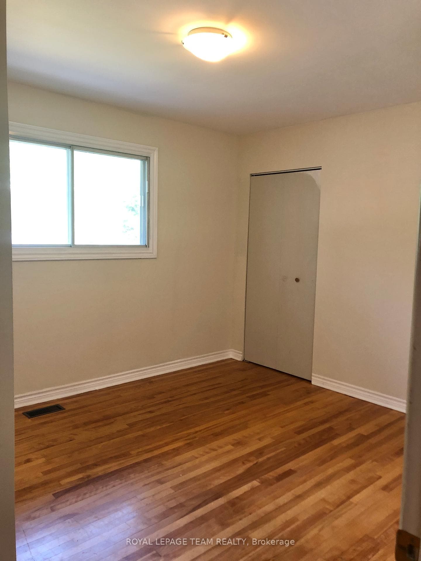 Unit 1: Bedroom 1