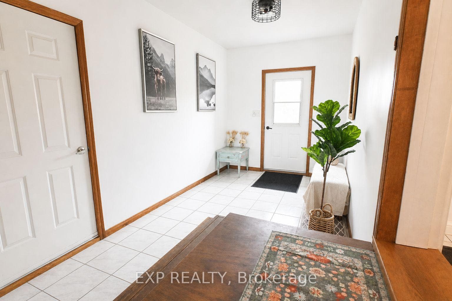 573 A Evergreen Lane photo 25