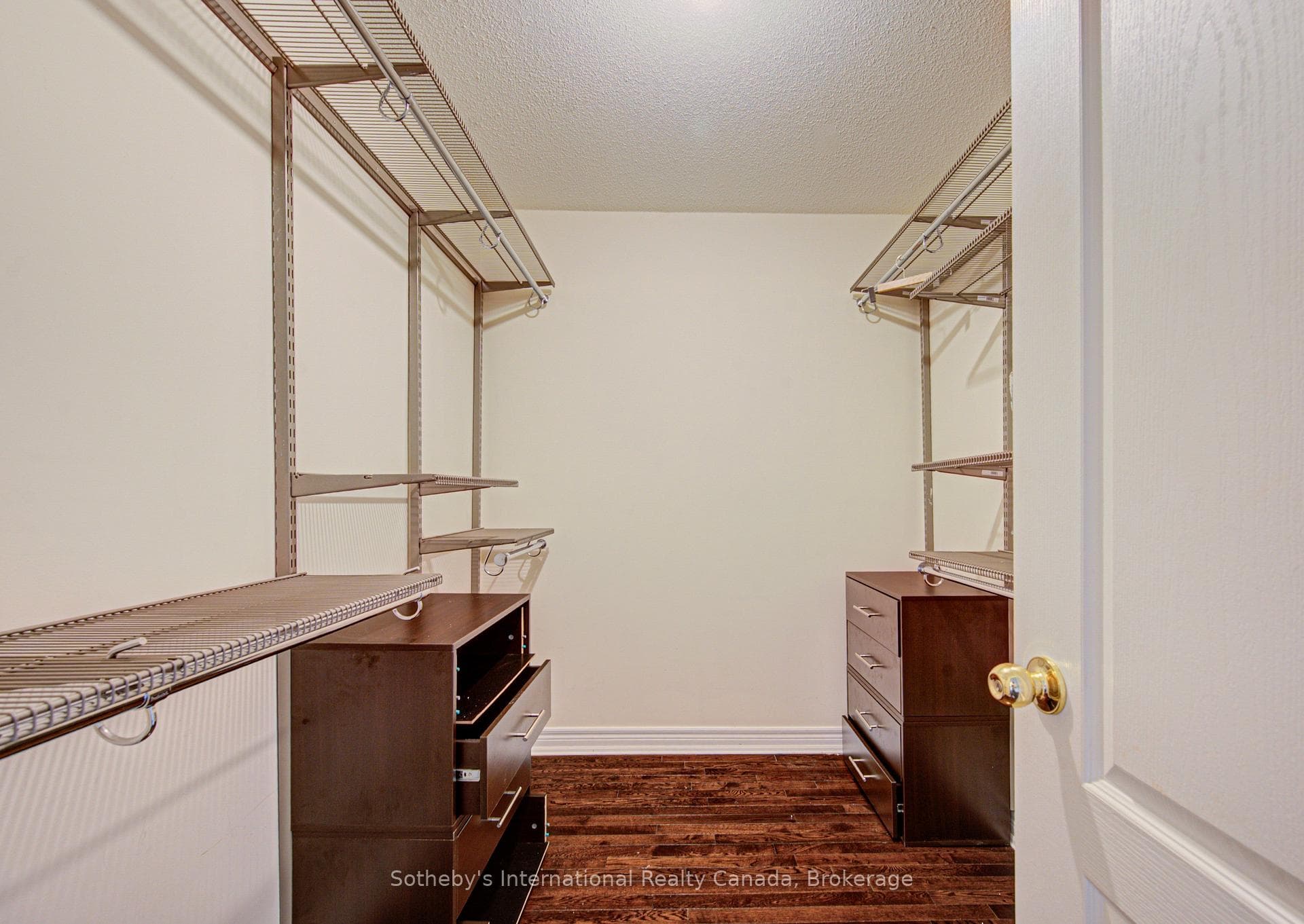 9 Aidan Drive photo 24