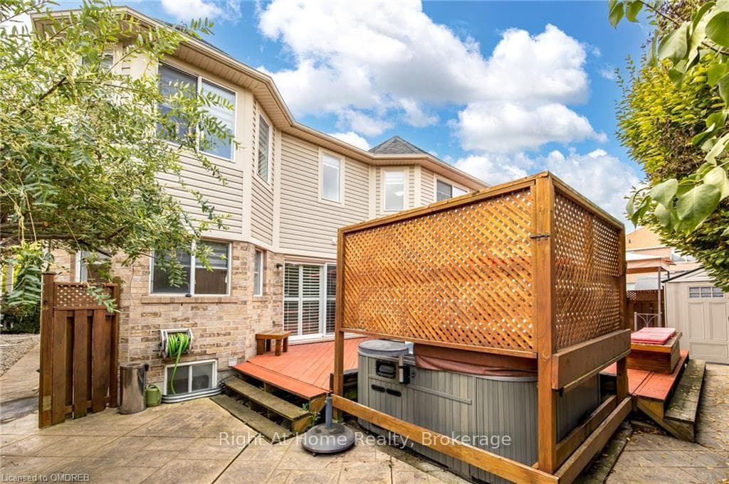 1005 MCNEIL Drive photo 43