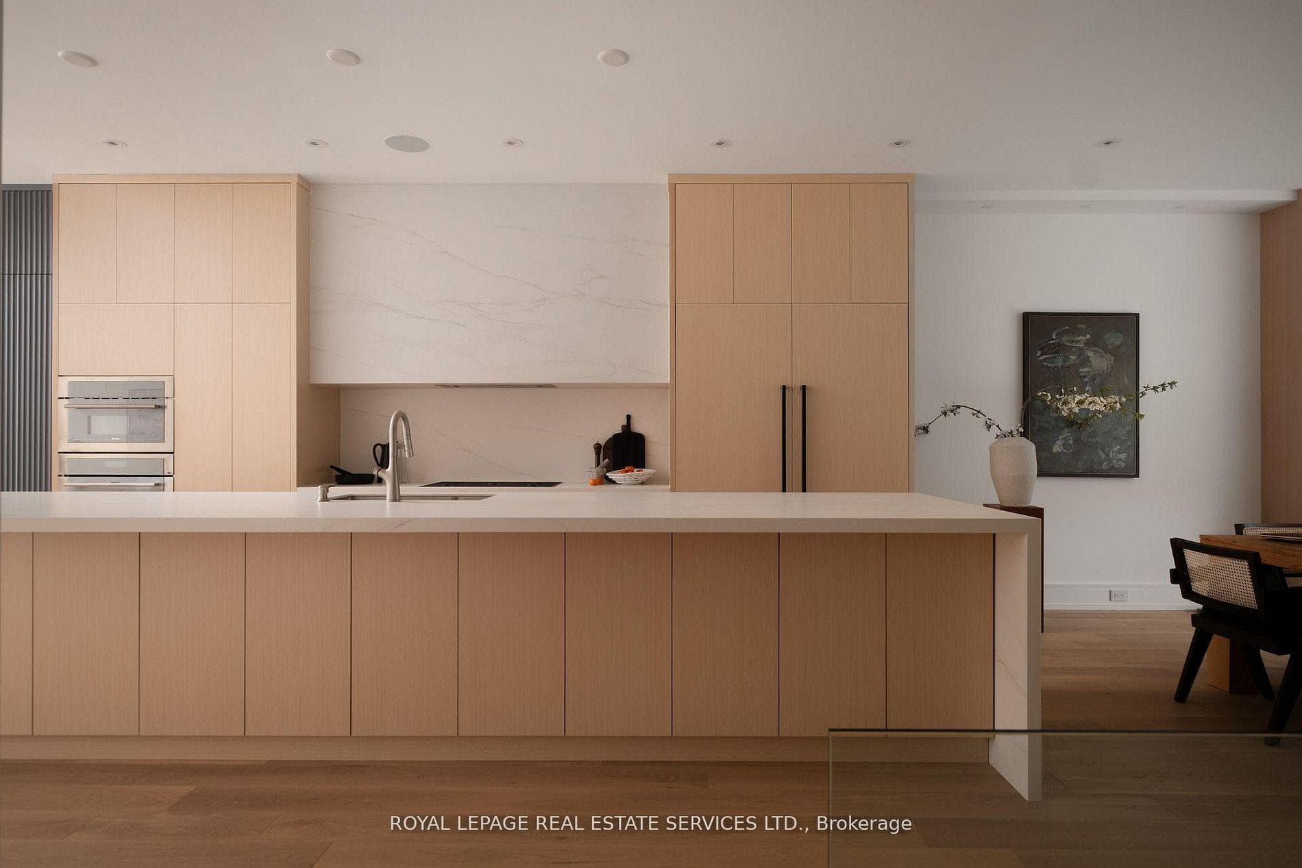 237 Bedford Park Avenue photo 6