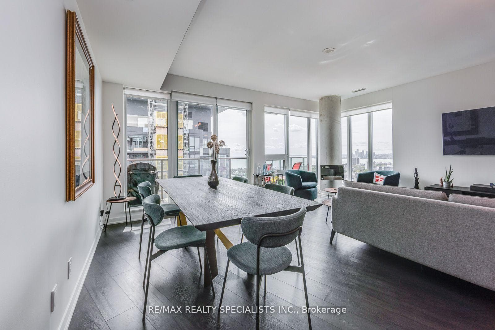 150 East Liberty Street Unit 3013 photo 10