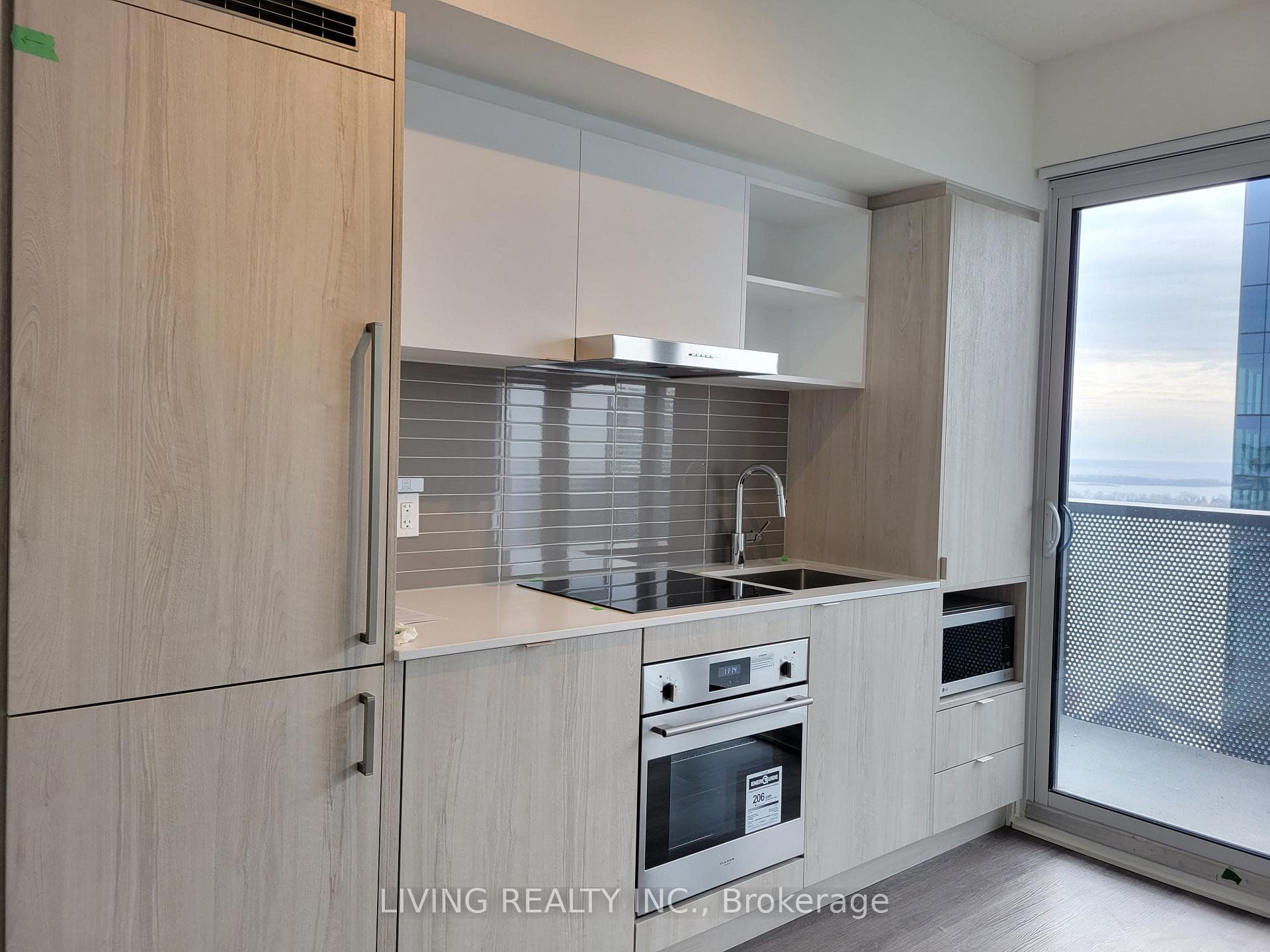 138 Downes Street Unit 3610 photo 8