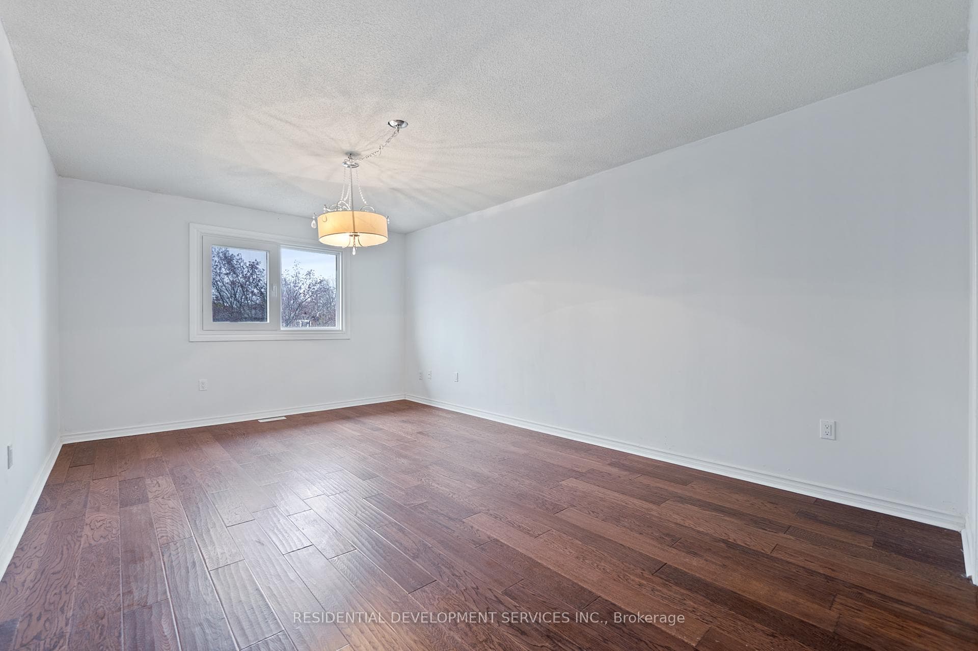 93 Rollo Drive photo 15