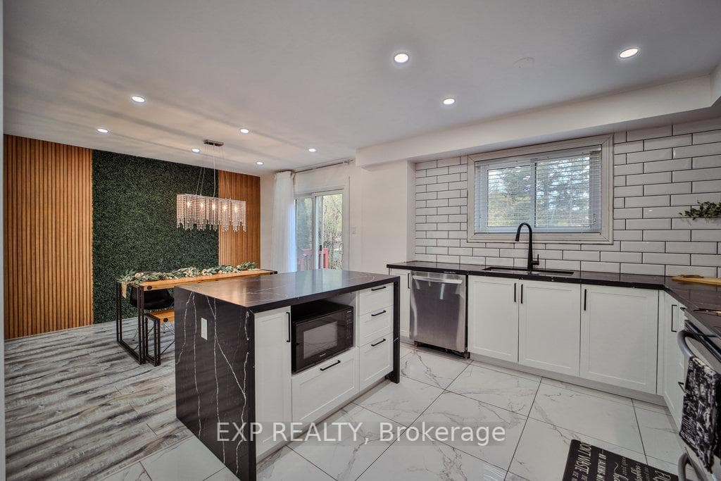 38 Ivybridge Drive photo 1