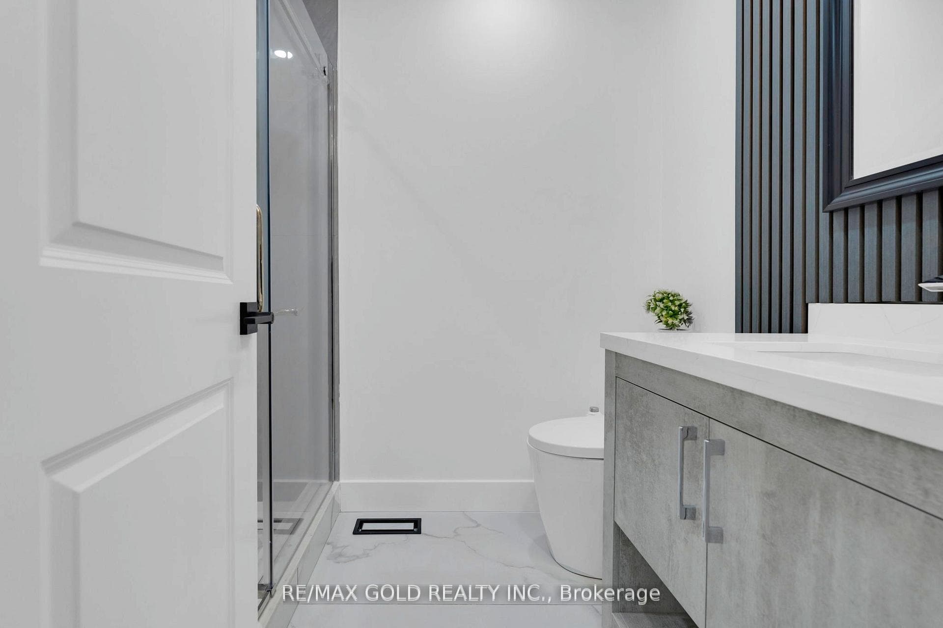 14165 Mclaughlin Road photo 13