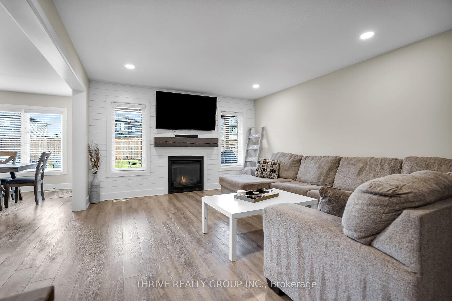 22 Nicholson Street photo 7