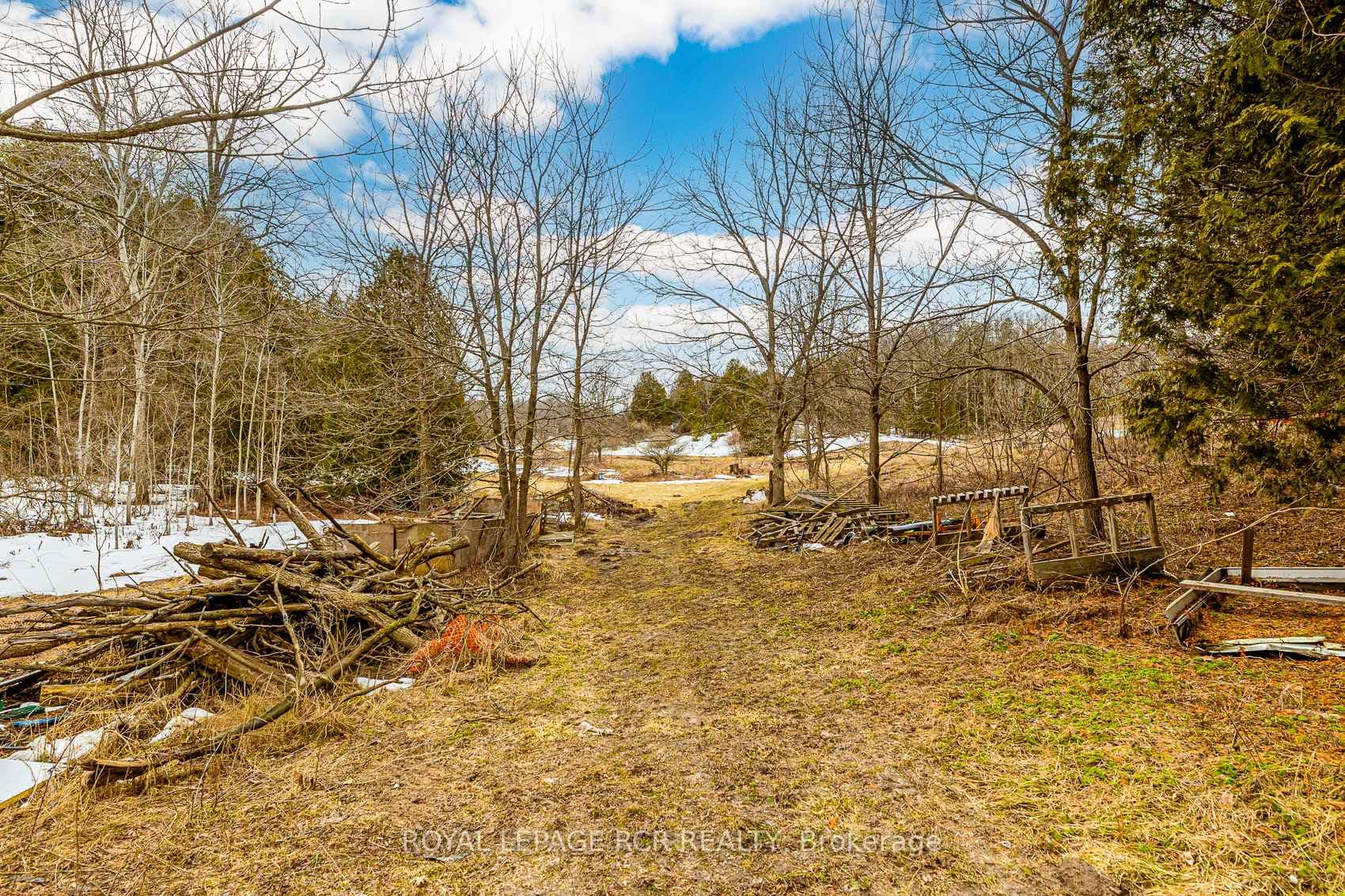 17130 The Gore Road photo 10