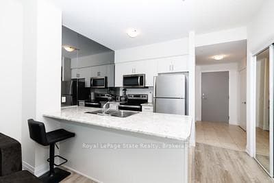 16 Concord Place Unit 137 photo 3