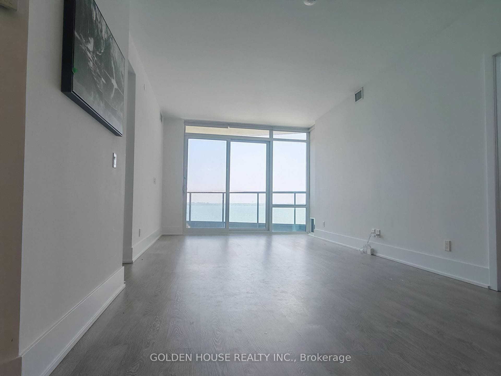1 Edgewater Drive Unit 515 photo 14
