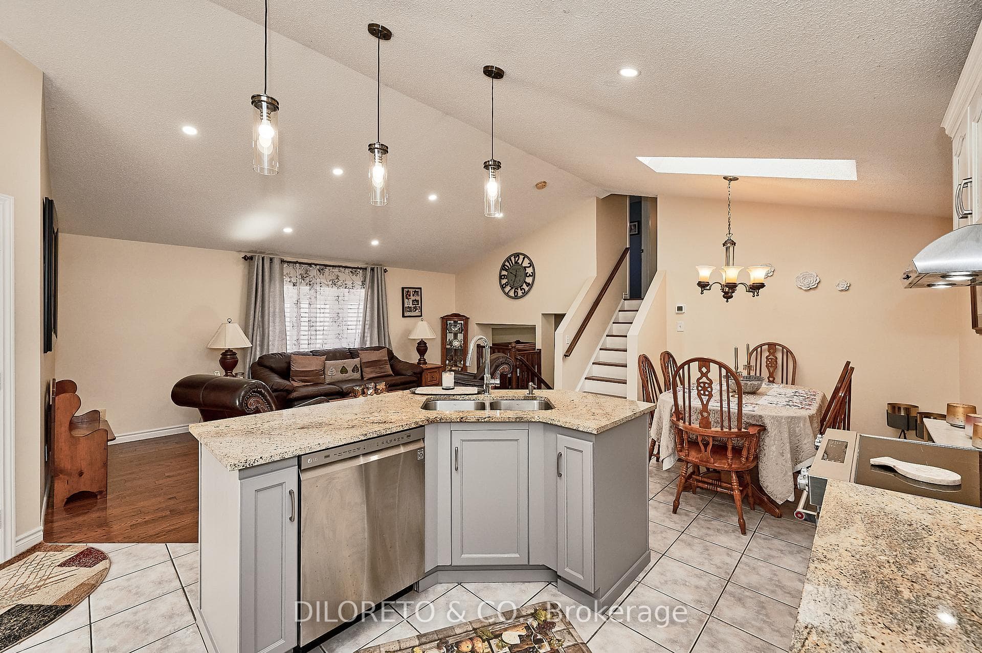 131 Ptarmigan Drive photo 10