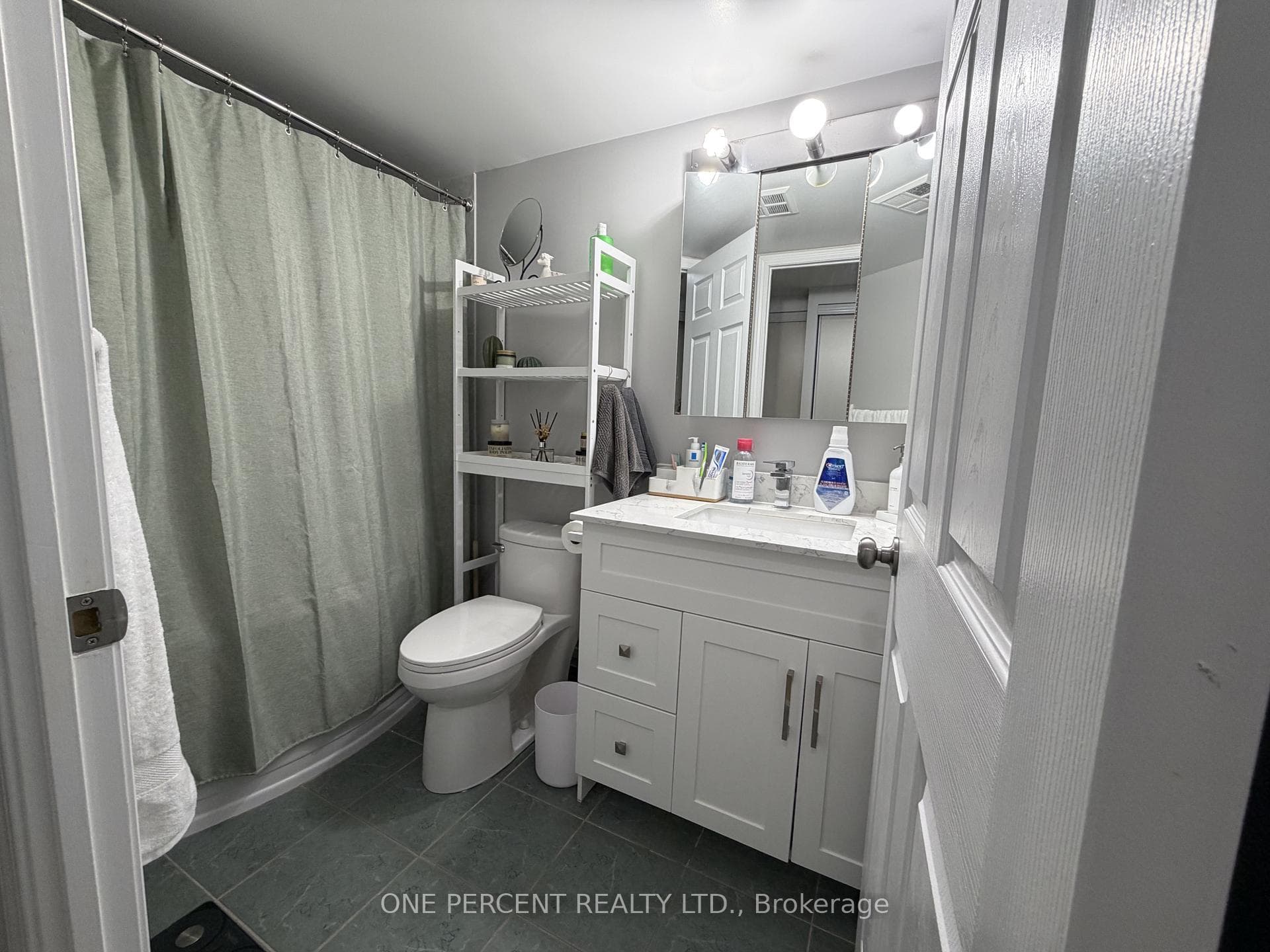 3 Ellesmere Street Unit 607 photo 22