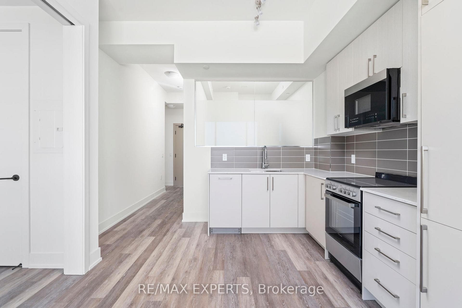 2075 King Road Unit 537 photo 10
