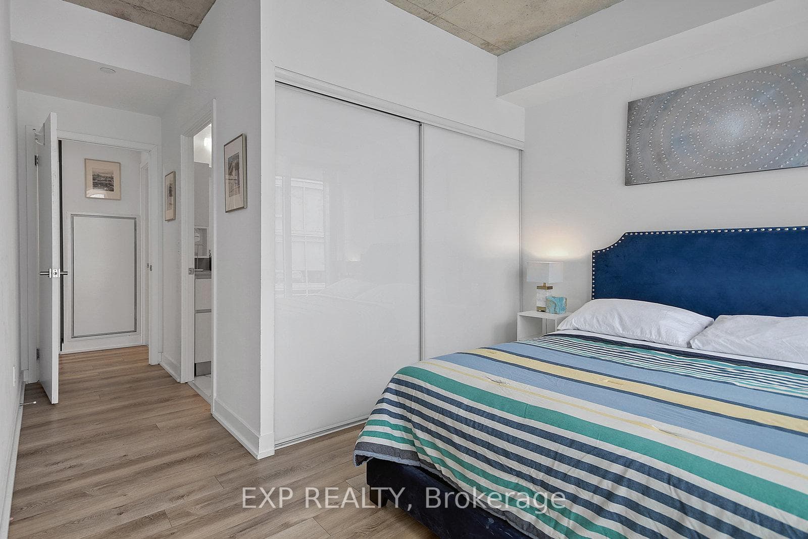 25 Baseball Place Unit 1301 photo 14