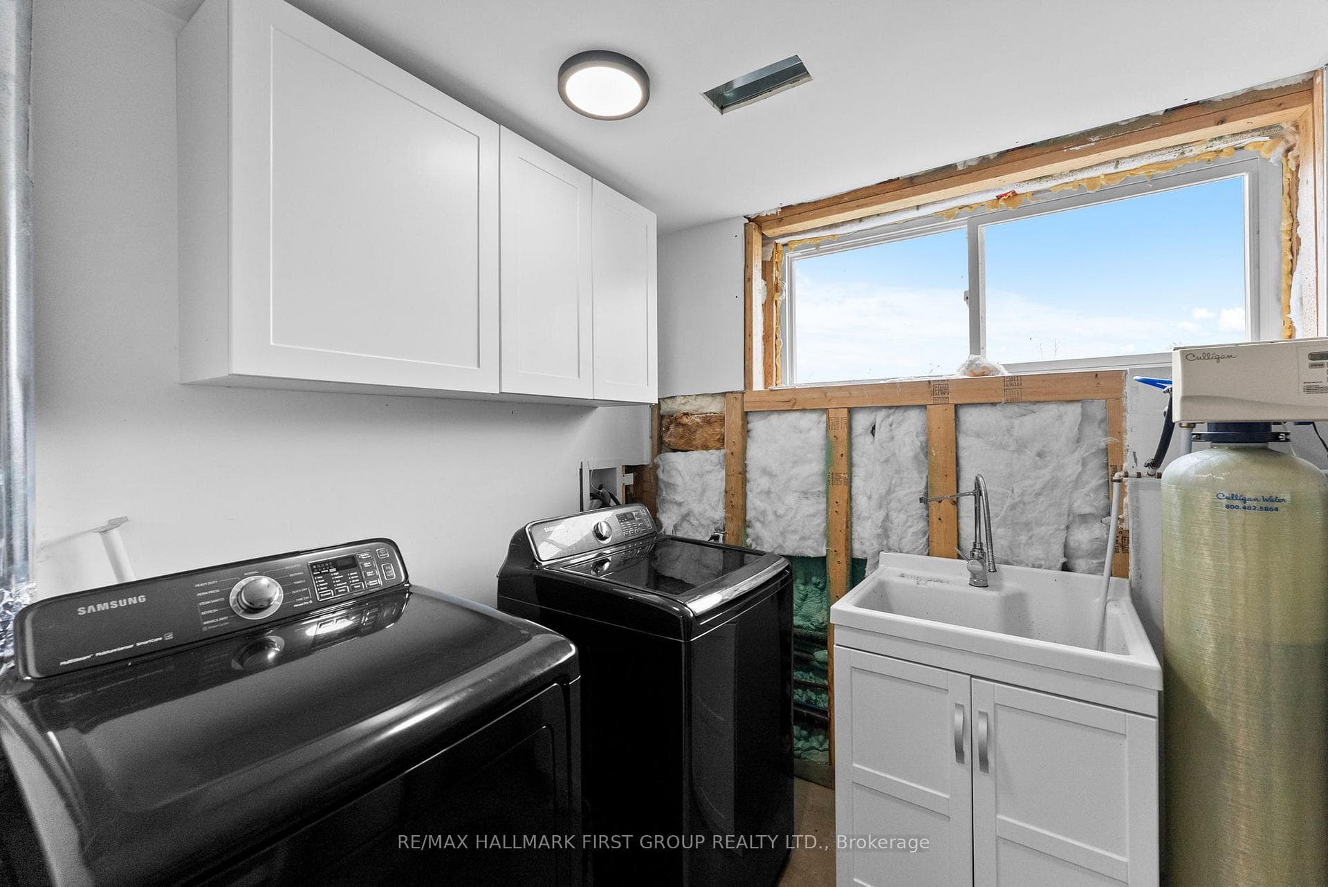 233 Grandview Drive photo 32