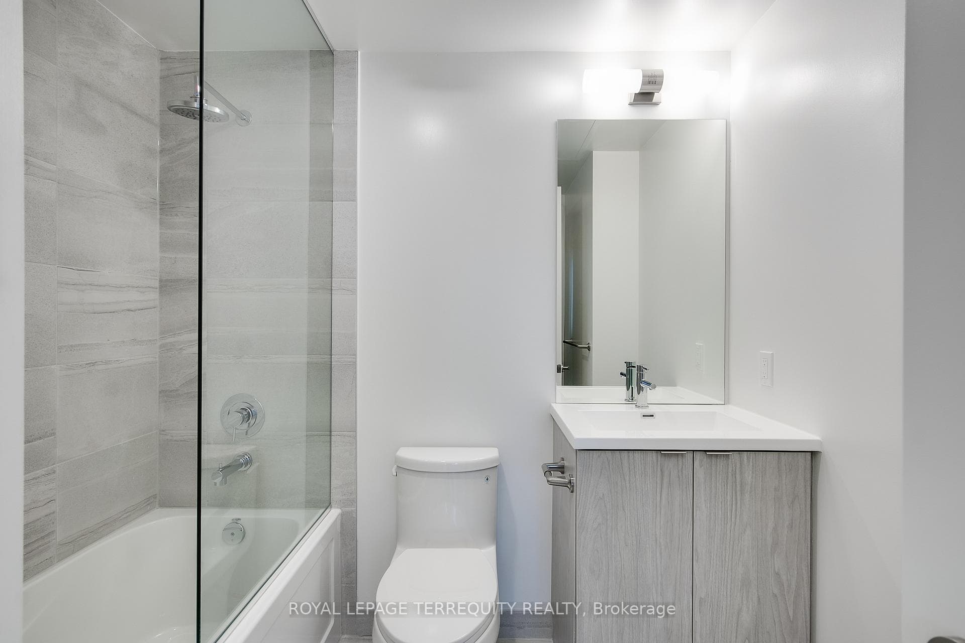 55 Cooper Street Unit 7708 photo 23