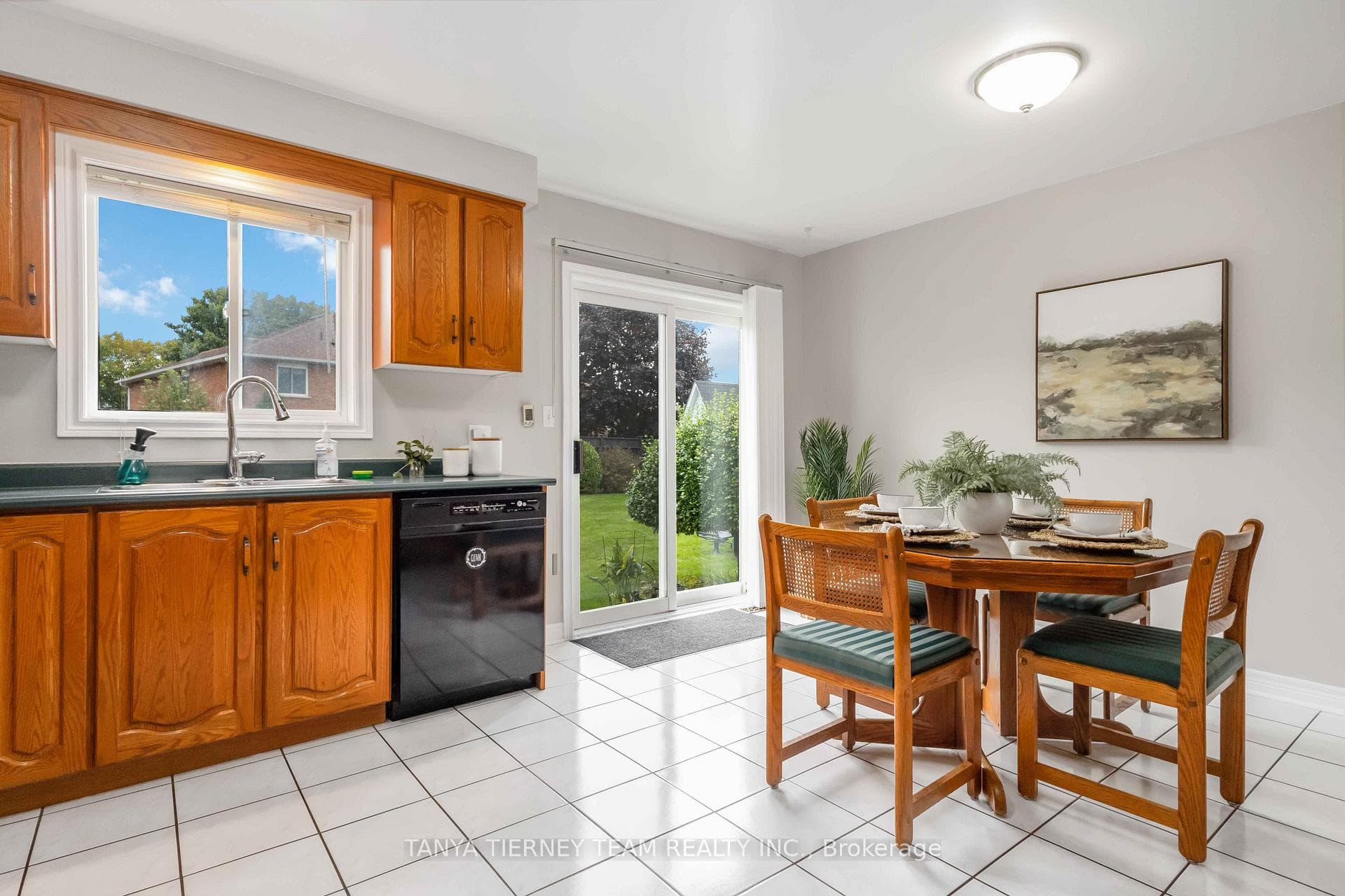 750 Duncan Court photo 15