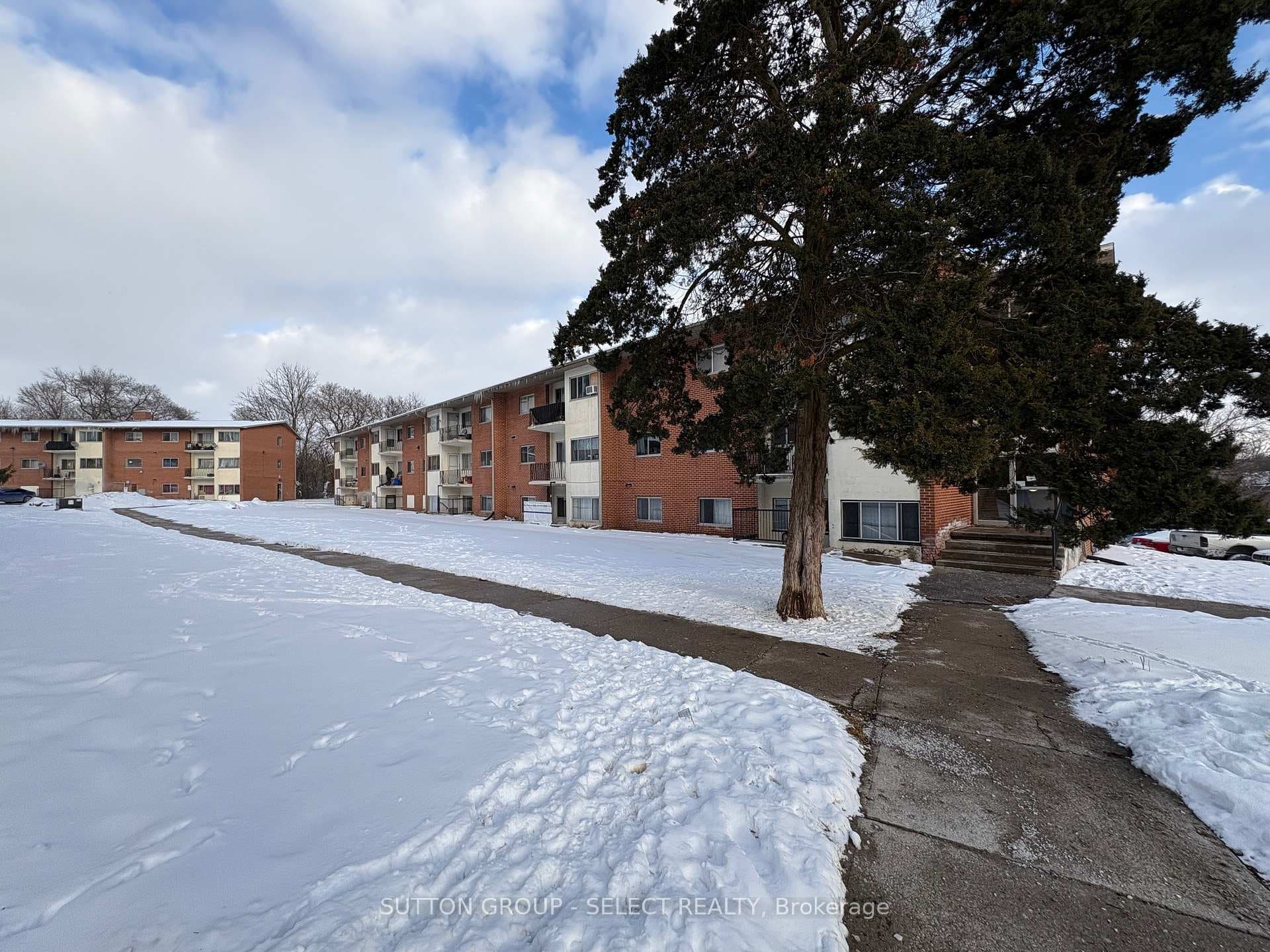 1174 Hamilton Road Unit 308 photo 1