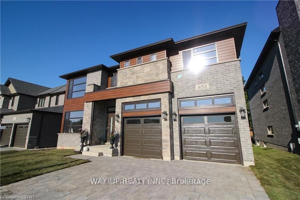 853 Zaifman Circle photo 1
