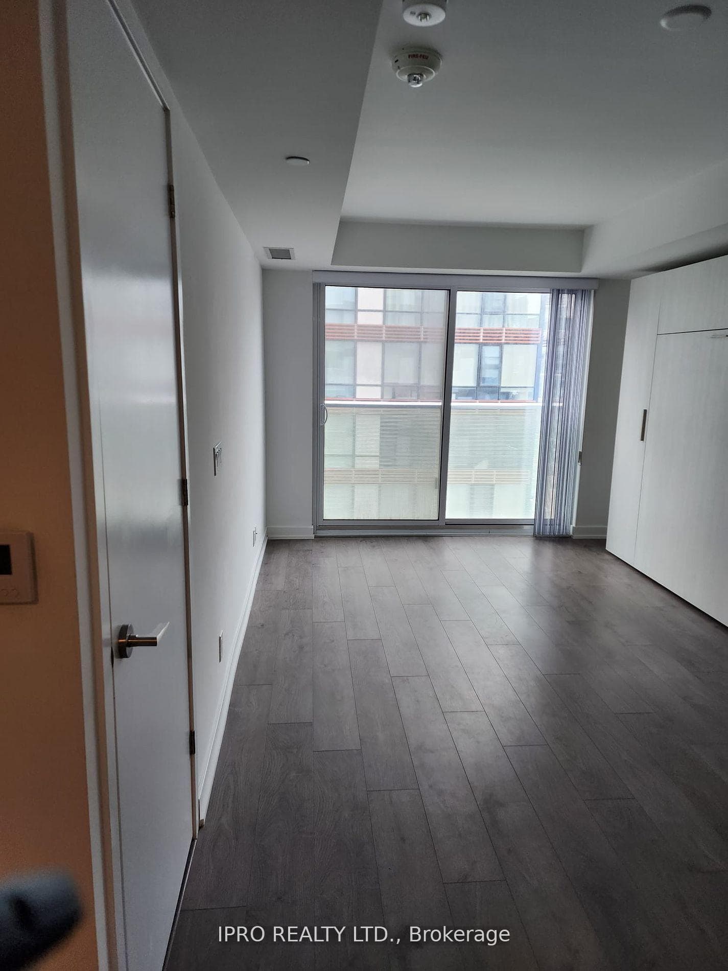 501 Yonge Street Unit 1704 photo 13