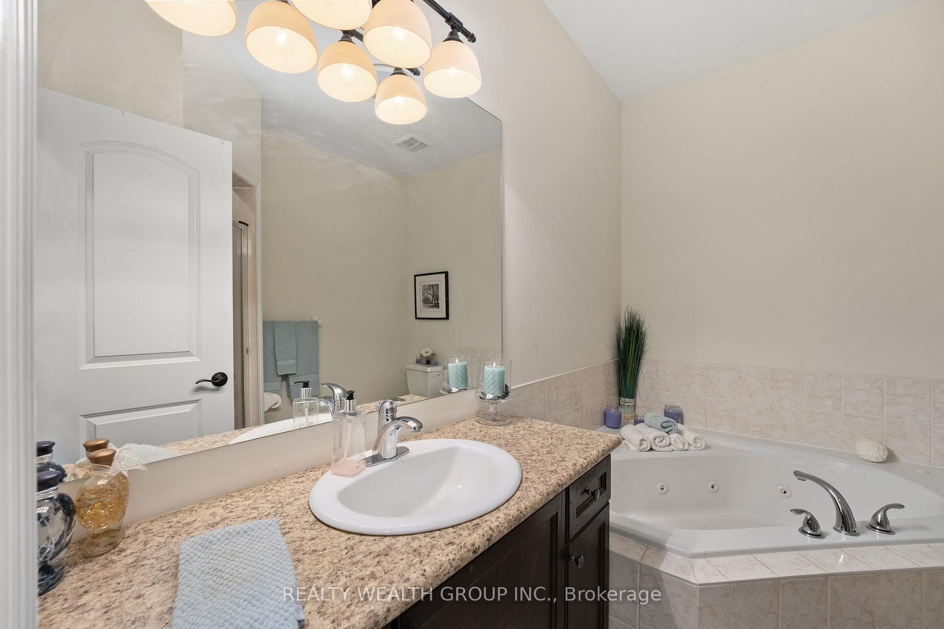 1056 Quarry Drive photo 13