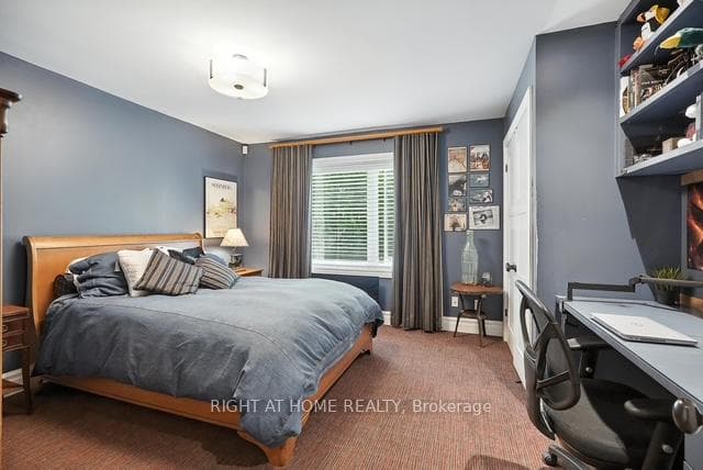 17 Denmark Crescent photo 12