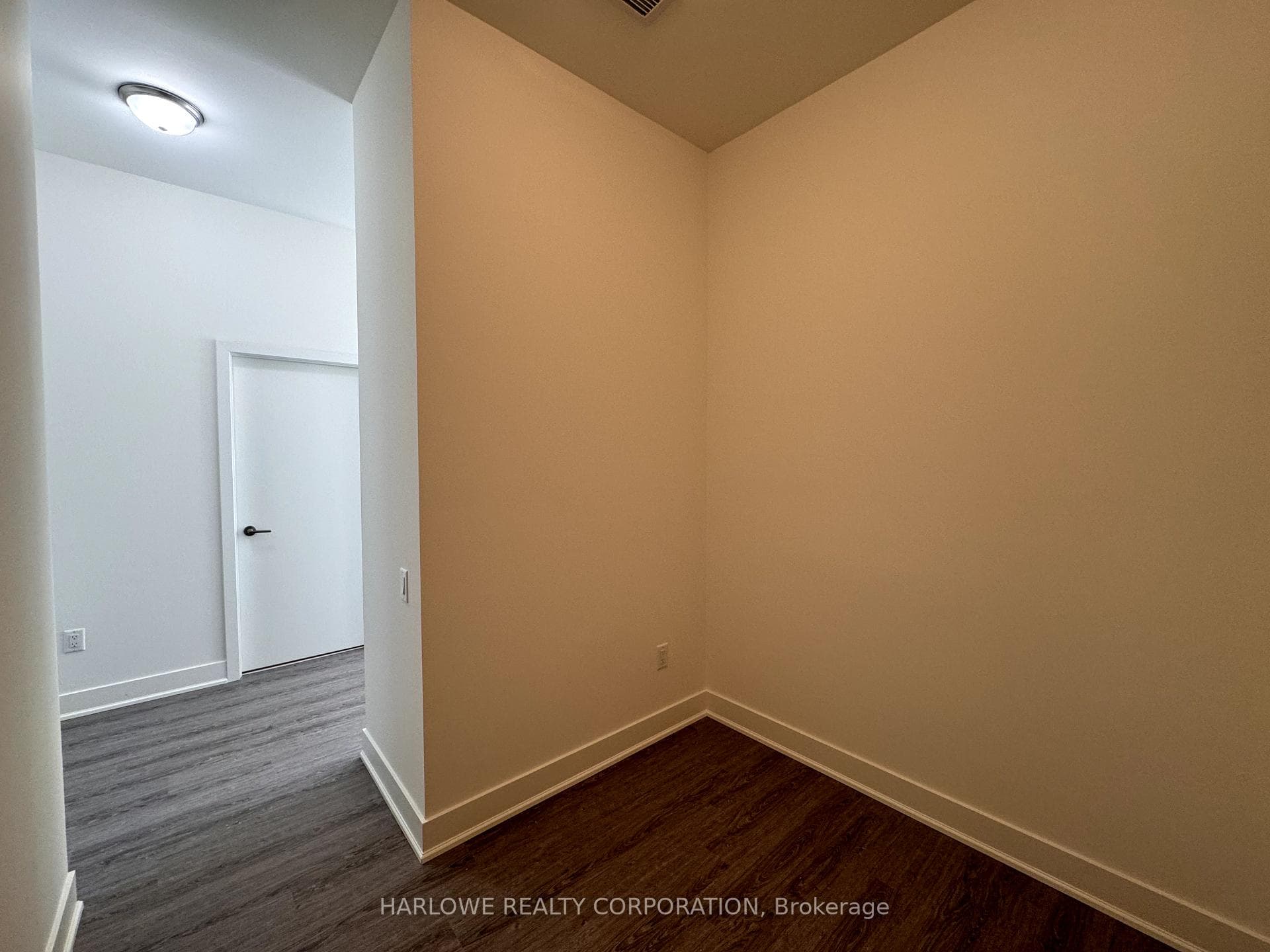 185 Deerfield Road Unit 1506 photo 15