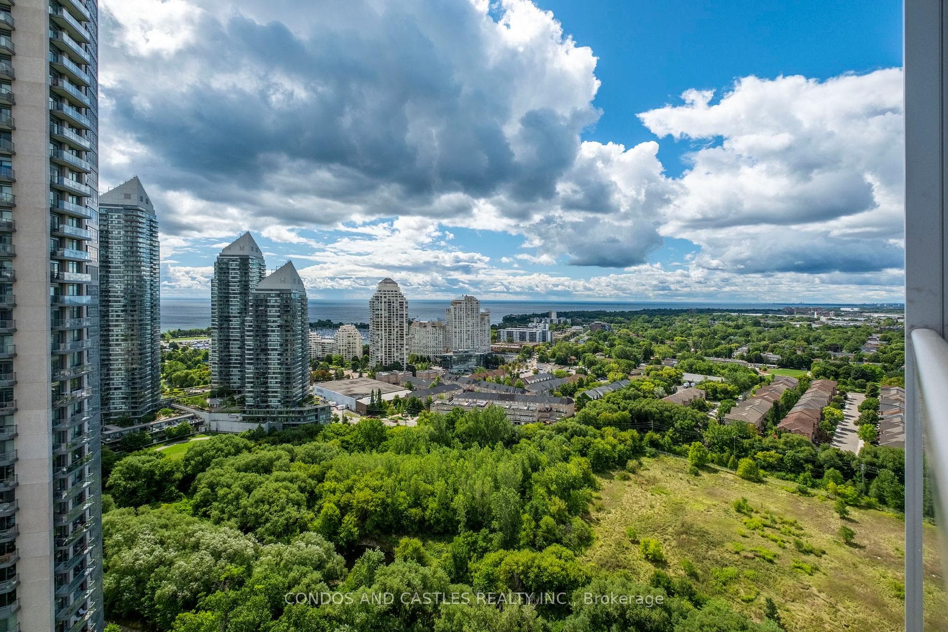 88 Park Lawn Road Unit 2907 photo 18